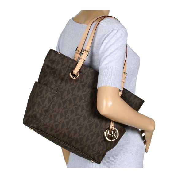 Michael Kors Collection Handbags - Michael Kors Jet Set East West bag